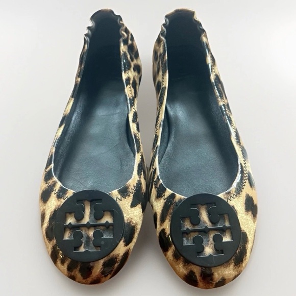 Tory Burch Shoes - Tory Burch Reva Leopard Ballet Flats Sz 8M Patent Logo EUC